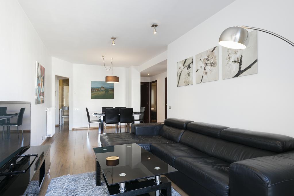 Uma Suites Bruc Barcelona Room photo
