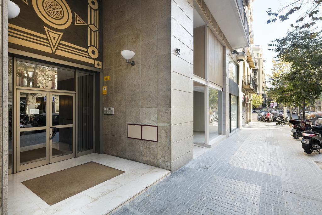 Uma Suites Bruc Barcelona Exterior photo